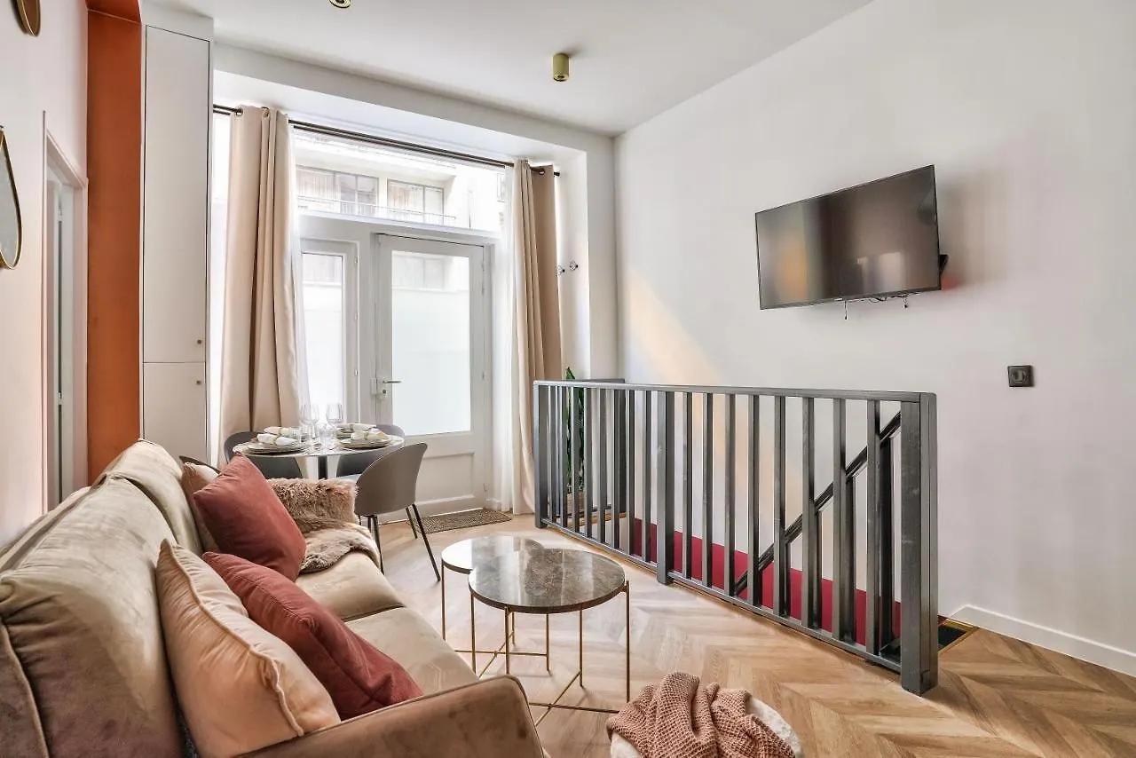 New Eiffel Tour ! Splendid Apartments In The Heart Of Paris 0*,  France
