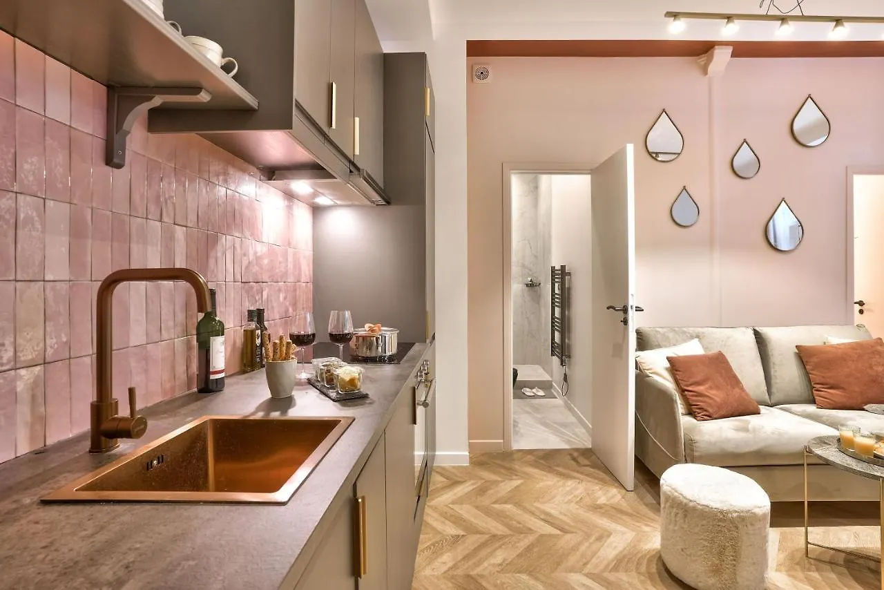 New Eiffel Tour ! Splendid Apartments In The Heart Of Paris 0*,  França