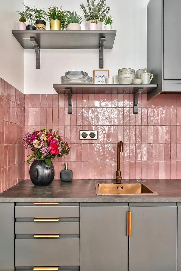 New Eiffel Tour ! Splendid Apartments In The Heart Of Paris